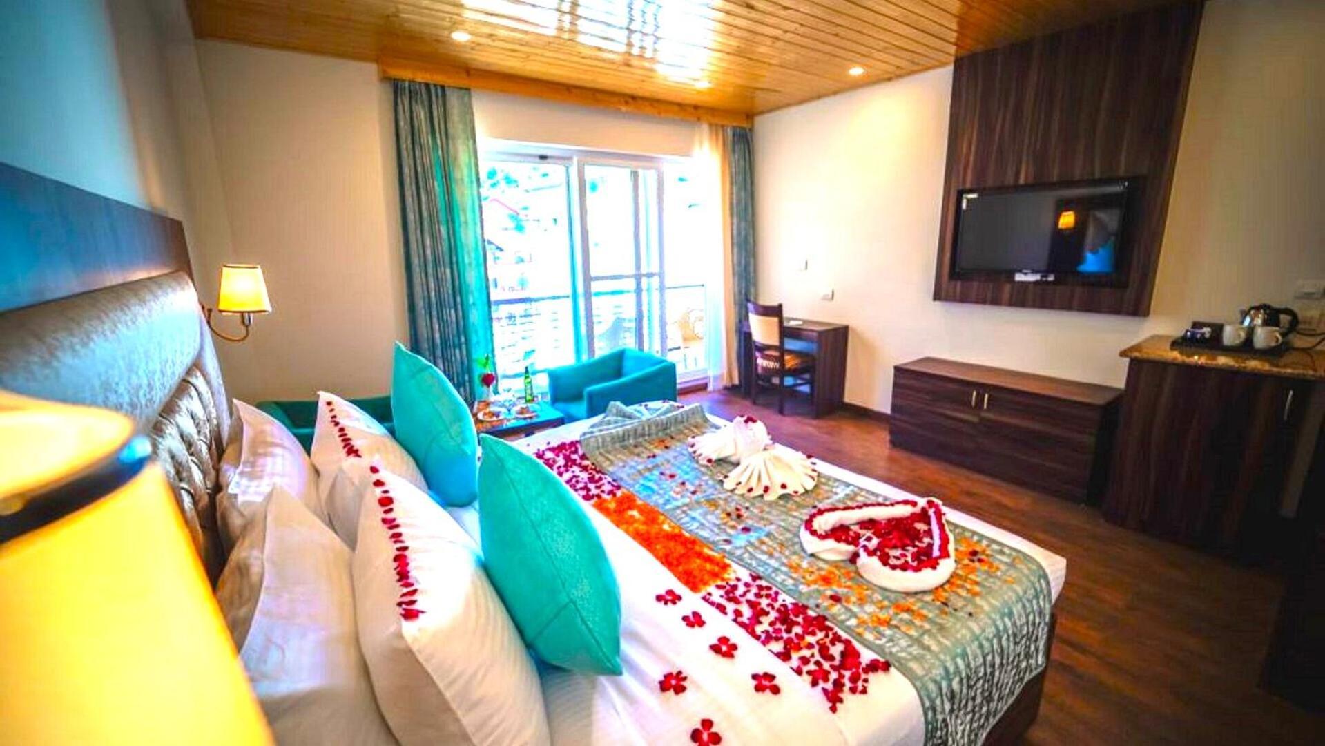Hotel Simsa Heights Manali Esterno foto